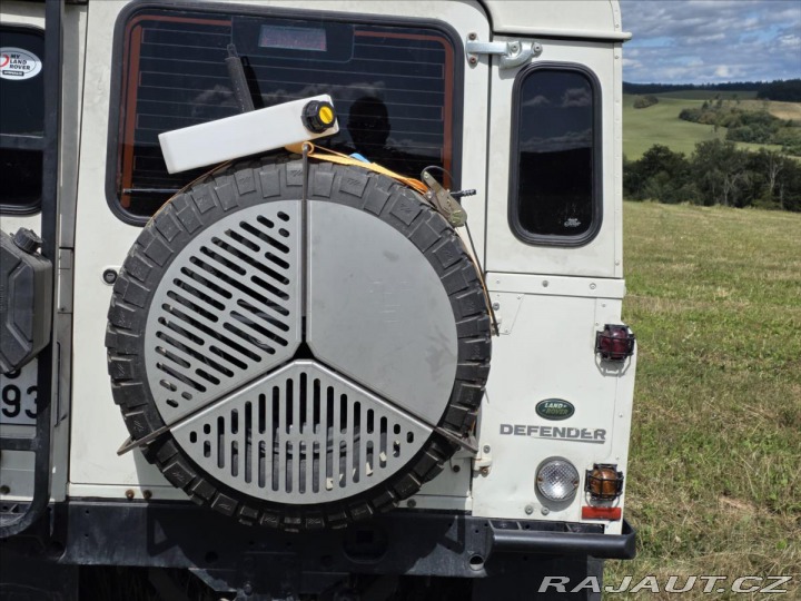 Land Rover Defender 2,4 TD4 LD110 expediční s 2010