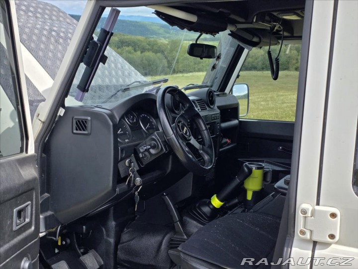 Land Rover Defender 2,4 TD4 LD110 expediční s 2010