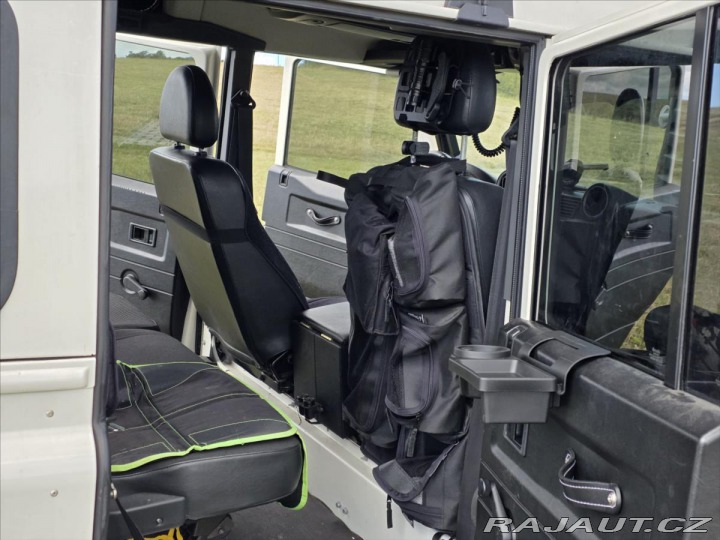 Land Rover Defender 2,4 TD4 LD110 expediční s 2010