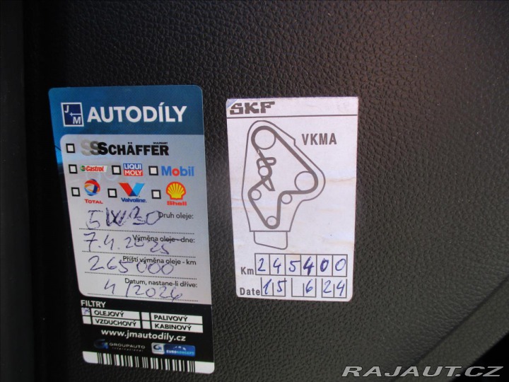 Škoda Octavia 1,6 TDi 77kw klima, Tažné 2012