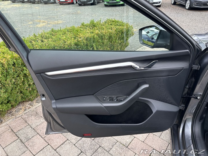 Škoda Octavia 1,5TSI 110kW DSG STYLE 1. 2024