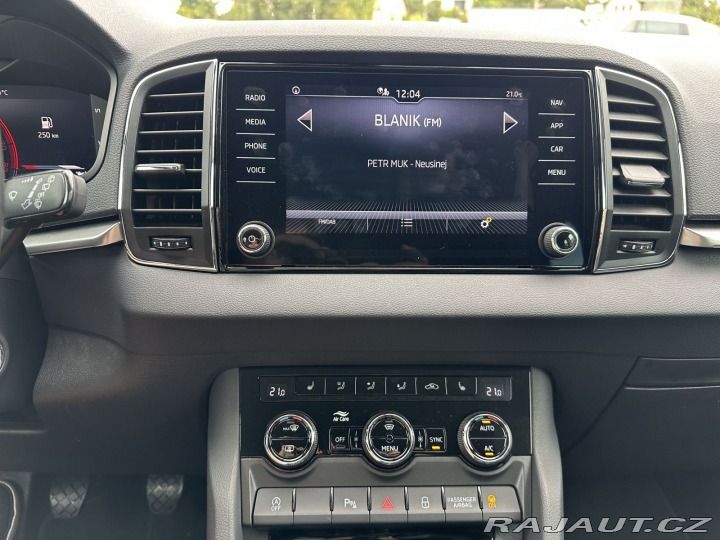 Škoda Karoq REZERVOVÁNO, 1,5TSI 110kW 2022