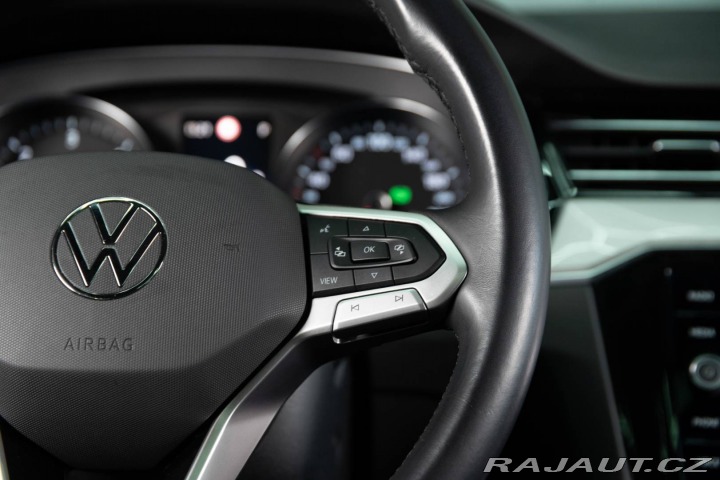 Volkswagen Passat Variant 2.0 TDI EVO Eleg 2022