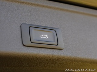 Audi A4 2,0 TDI S-line Virtual DP 2022