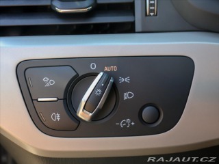 Audi A4 2,0 TDI S-line Virtual DP 2022