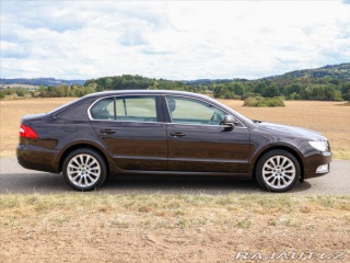 Škoda Superb 2,0 TDI Exclusive Xenon 1 2013