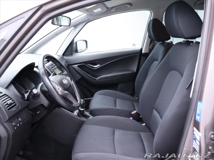 Hyundai ix20 1,4 i 66kW Klima CZ 1.Maj 2011