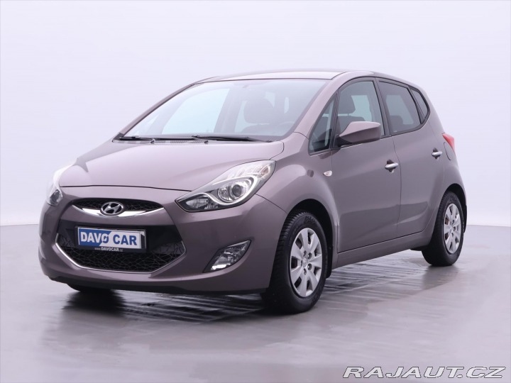 Hyundai ix20 1,4 i 66kW Klima CZ 1.Maj 2011