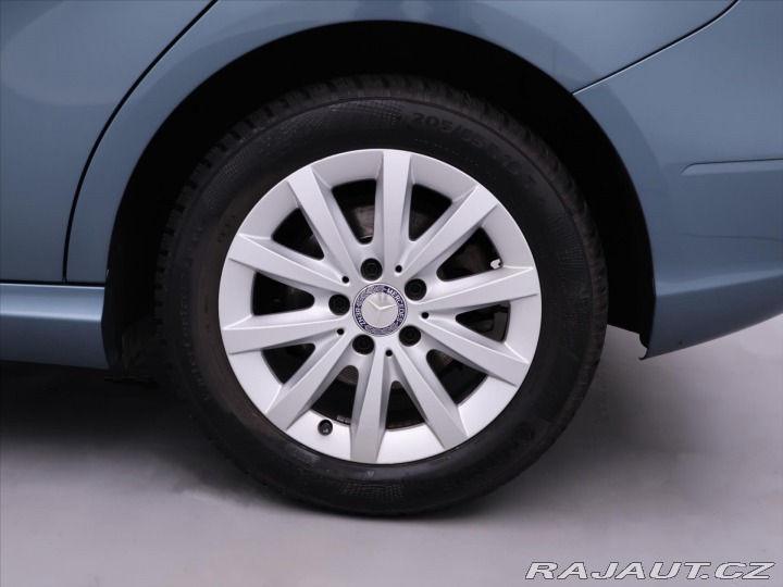 Mercedes-Benz B 1,8 180CDI 80kW Aut. Kůže 2013