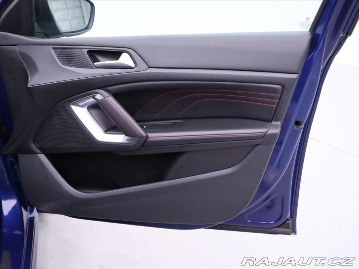 Peugeot 308 1,2 PT 96kW GT-line LED 2017
