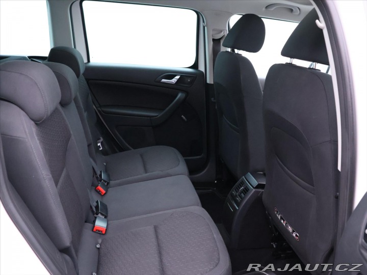 Škoda Yeti 2,0 TDI 4x4 DSG Experienc 2011