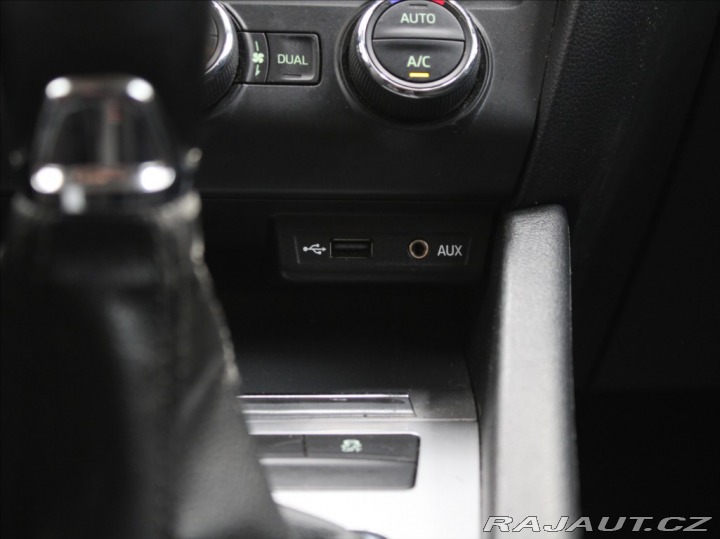 Škoda Octavia 2,0 TDi 110kW MT 4x4 2xS 2013