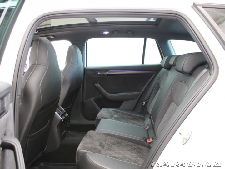 Škoda Superb 2,0 TDi 4x4 Sportline PAN 2022