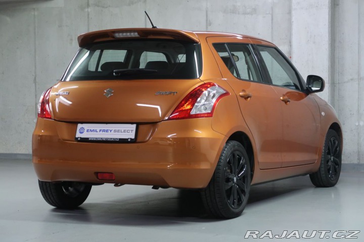 Suzuki Swift 1.2DualJet,CZ,1Maj,Manuál 2016