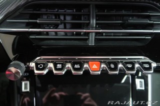 Peugeot 208  2022