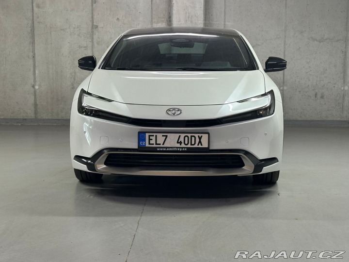 Toyota Prius Executive Solar roof Plu 1800