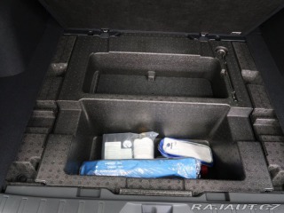 Subaru Outback 4x4 AWD TOURING  + hnědá 2025
