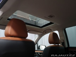 Subaru Outback 4x4 AWD TOURING  + hnědá 2025