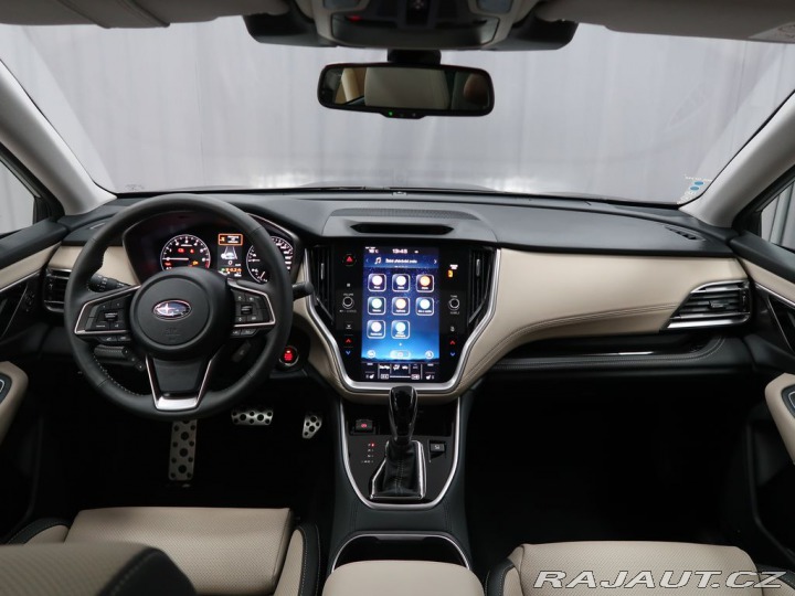 Subaru Outback 4x4 TOURING. vůz je sklad 2025