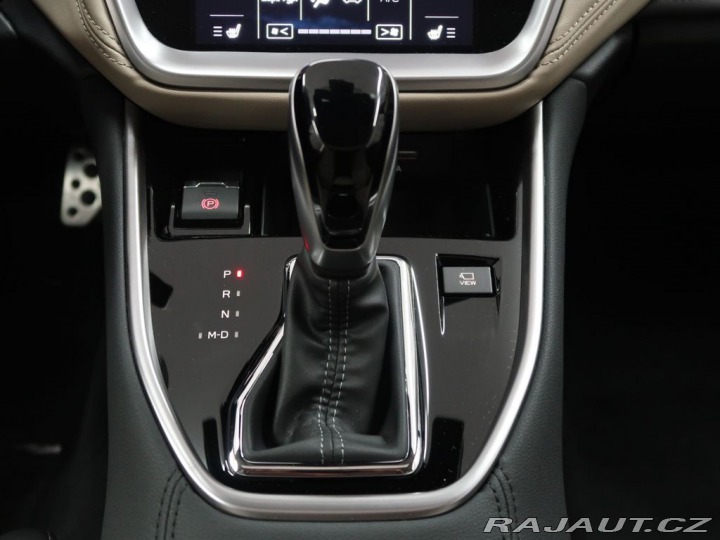 Subaru Outback 4x4 TOURING. REZERVACE! 2025