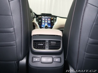 Subaru Outback TOURING 4X4 AWD + světlá 2025