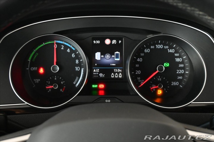 Volkswagen Passat 1,4 GTE 160kW DSG ELEGANC 2021