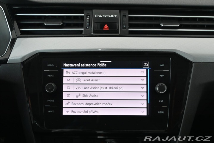 Volkswagen Passat 1,4 GTE 160kW DSG ELEGANC 2021