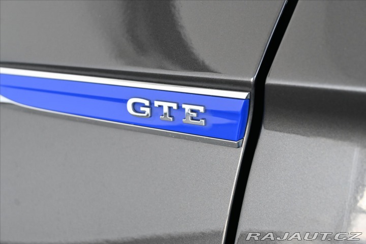 Volkswagen Passat 1,4 GTE 160kW DSG ELEGANC 2021