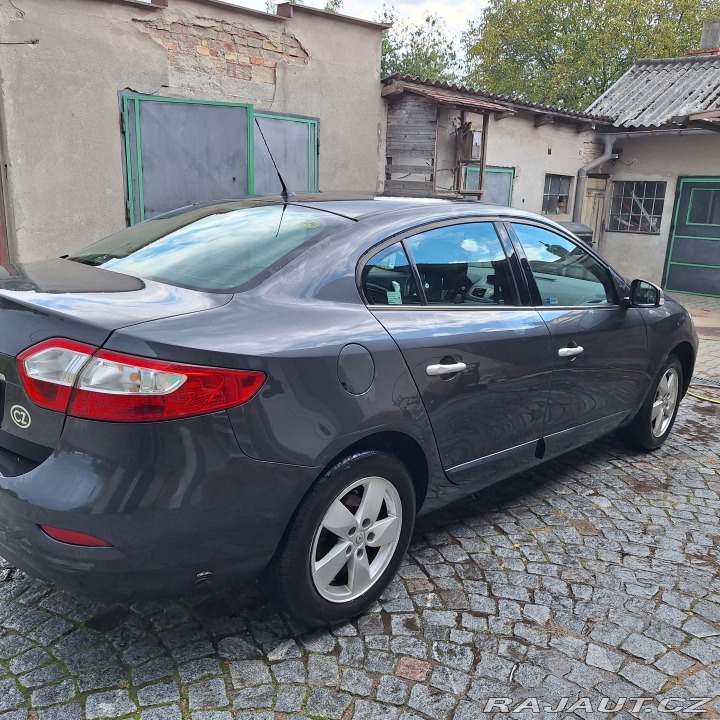Renault Fluence  2010