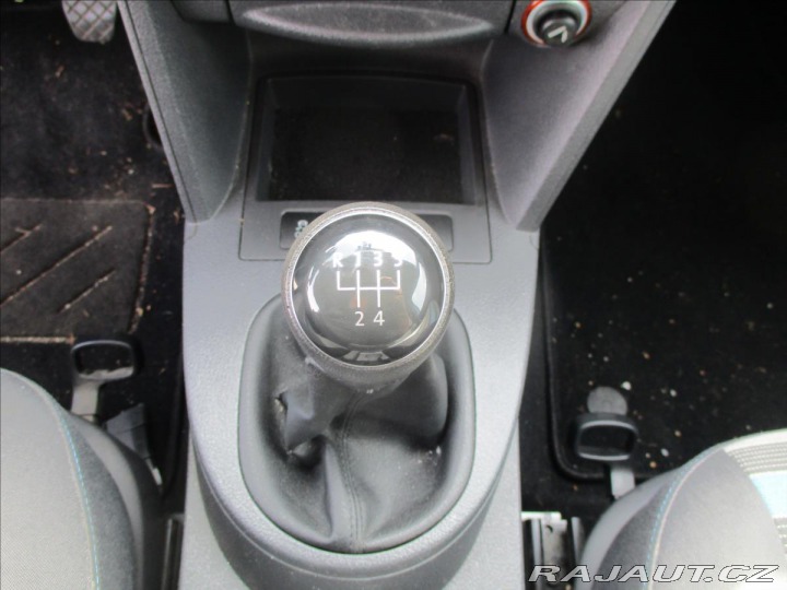 Volkswagen Caddy 1,2 TSI Klima 7míst LIFE 2013