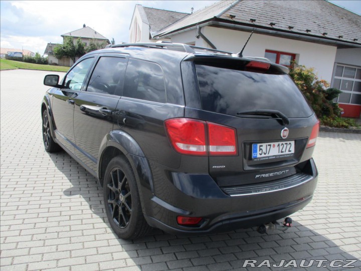 Fiat Freemont 2,0 MJT 125kw AT 4x4 7mís 2015
