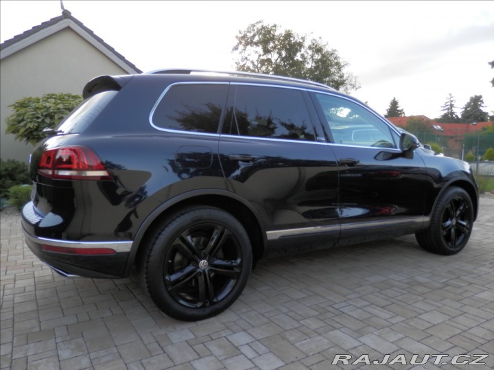Volkswagen Touareg 3,0 TDi193kW EXECUTIVE ED 2017
