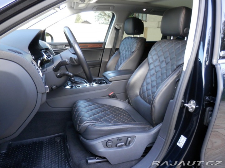 Volkswagen Touareg 3,0 TDi193kW EXECUTIVE ED 2017