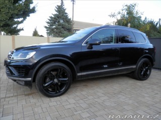 Volkswagen Touareg 3,0 TDi193kW EXECUTIVE ED 2017