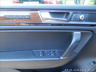 Volkswagen Touareg 3,0 TDi193kW EXECUTIVE ED 2017
