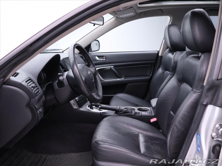 Subaru Legacy 2,0 i 121kW Aut. AWD CZ 2008