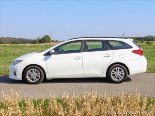 Toyota Auris 1,4 D-4D Touring Sports P 2014