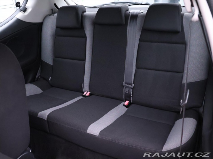 Peugeot 207 1,4 i 54kW Klimatizace 2008
