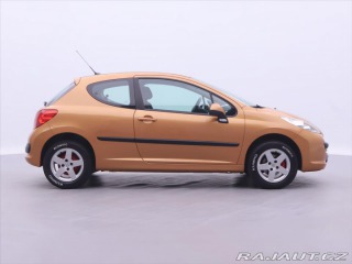 Peugeot 207 1,4 i 54kW Klimatizace 2008
