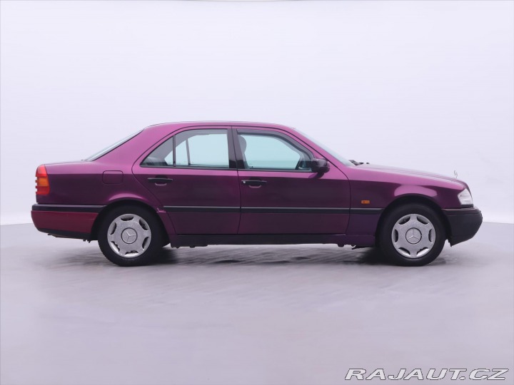 Mercedes-Benz C 1,8 180 90KW LPG CZ Tažné 1995