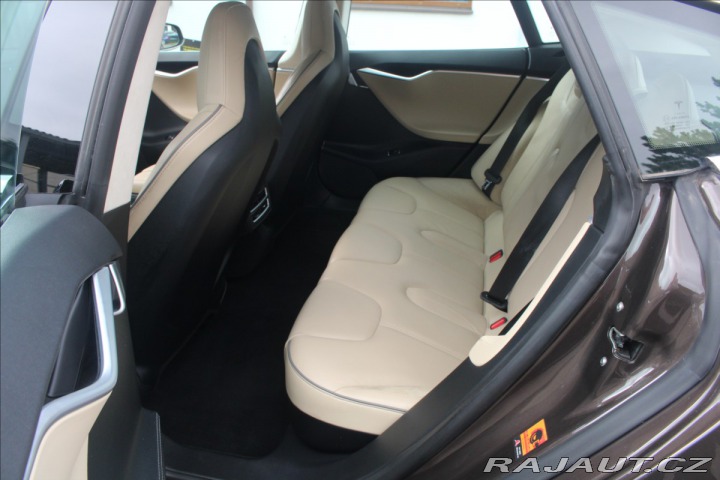 Tesla Model S 0,0 P85 Supercharger Zdar 1800