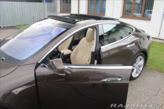 Tesla Model S 0,0 P85 Supercharger Zdar 1800