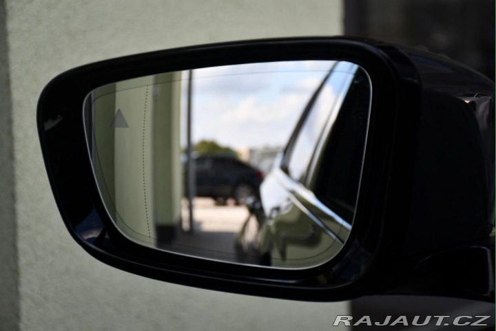 BMW 3 320d M-SPORT xD HUD TAŽNÉ 2023