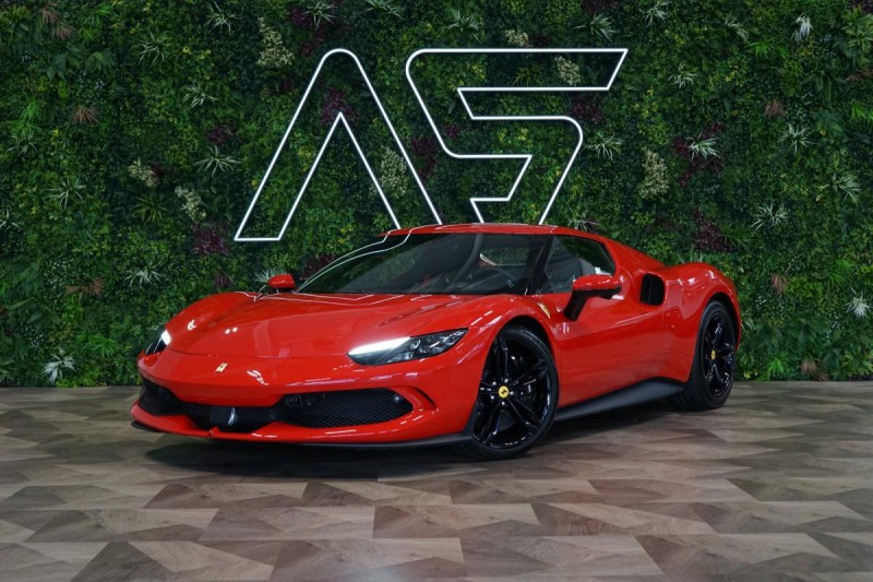 Ferrari 296 GTB ACC*360*ADAS*LIFT*ZÁR