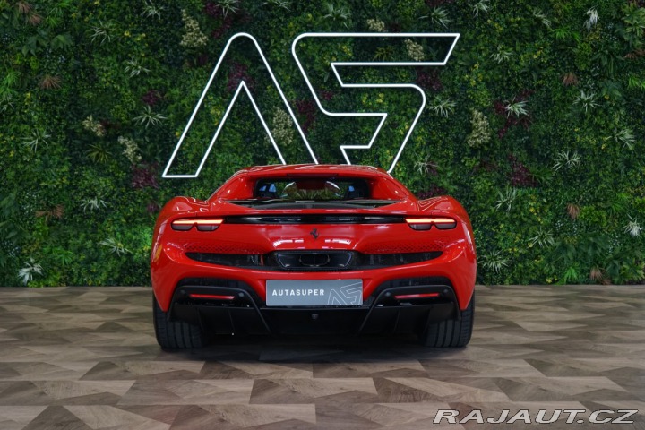Ferrari 296 GTB ACC*360*ADAS*LIFT*ZÁR 2024