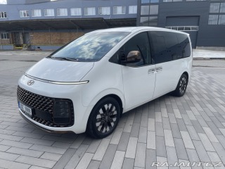 Hyundai Staria Luxury, diesel, 4x4 2023