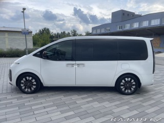 Hyundai Staria Luxury, diesel, 4x4 2023