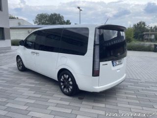 Hyundai Staria Luxury, diesel, 4x4 2023