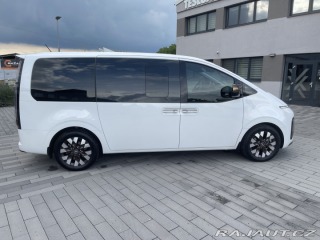 Hyundai Staria Luxury, diesel, 4x4 2023