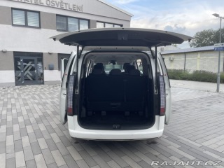 Hyundai Staria Luxury, diesel, 4x4 2023